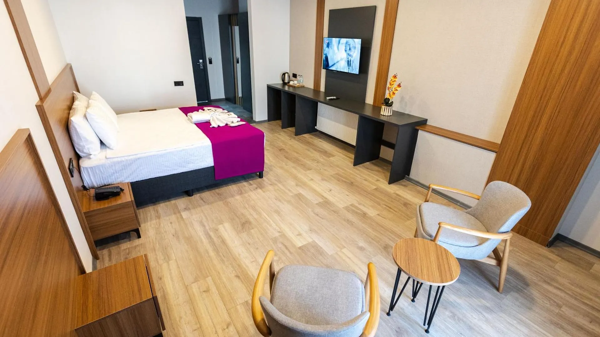 Restway Hotel Esmirna